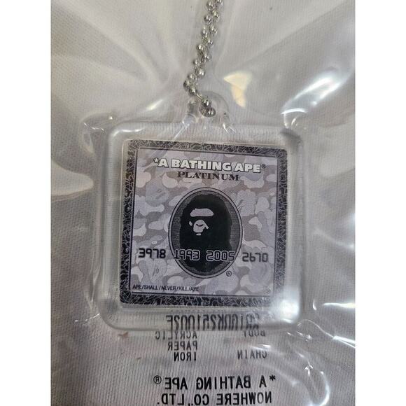 NEW Bape A Bathing Ape KEYCHAIN Accessory Purse Charm Key Fob AMEX Gray Camo NIP - Picture 2 of 4